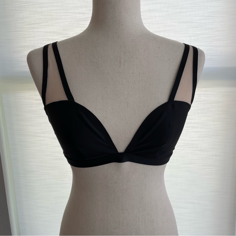 Victorias Secret Black Satin and Nude Mesh Sexy Plunge Lingerie Bra Size Large